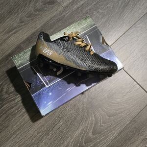 Children's cleats in size 11K DSG speed viper